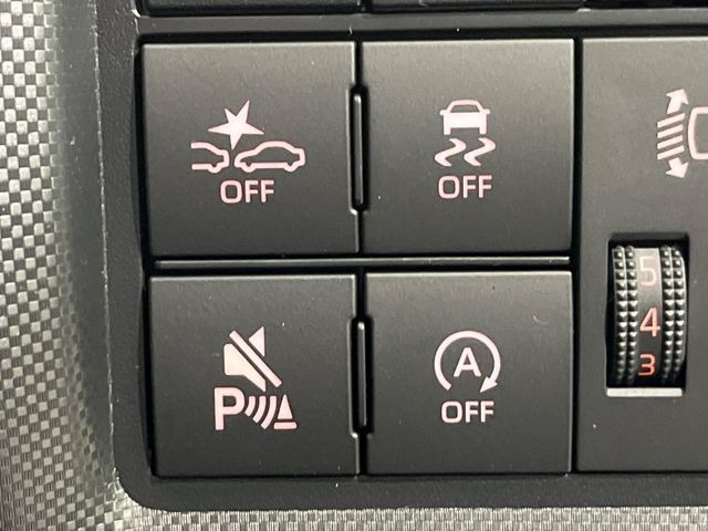 �y�X�}�[�g�A�V�X�g�z���s���ɑO���̎ԗ�����F�����A�Փ˂������Ȏ��͌x��ƃu���[�L�ŏՓˉ���Ɣ�Q�y�����A�V�X�g�B�����S�Ƀh���C�u�����y���݂��������܂��B