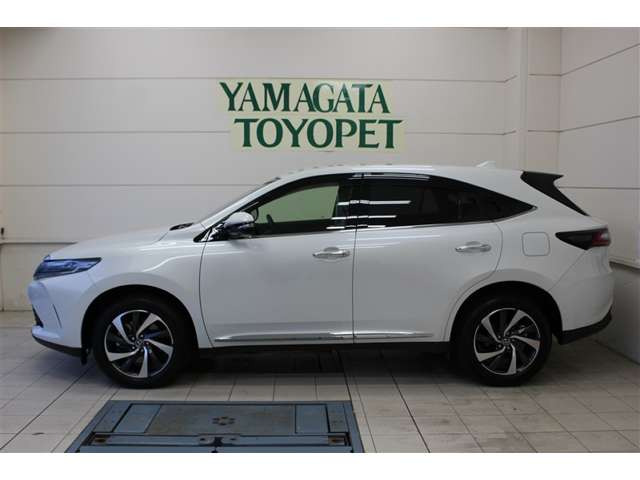 ハリアー2.0 ターボ プログレス メタル アンド レザーパッケージ 4WD