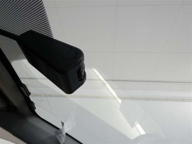 シエンタハイブリッド 1.5 G クエロ