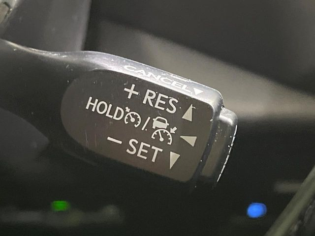 �y���[�_�[�N���[�Y�R���g���[���z�������H�ł̒��������s���y��!!�����ő��x��ۂN���[�Y�R���g���[�����A�Փˌy���V�X�e���ƘA�g���A�O���̎ԗ������m���ĎԊԂ�ۂ悤�ɑ��x���߂��Ă���܂�!!