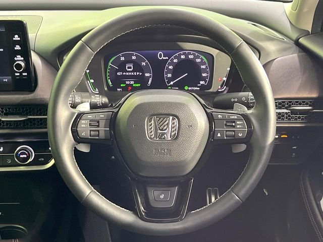 �y�����v�����X�e�A�����O�z�㎿�Ȋv���g�p���邱�ƂŁA��ɂ����������݂ƂĂ��^�]���₷���n���h���ł���