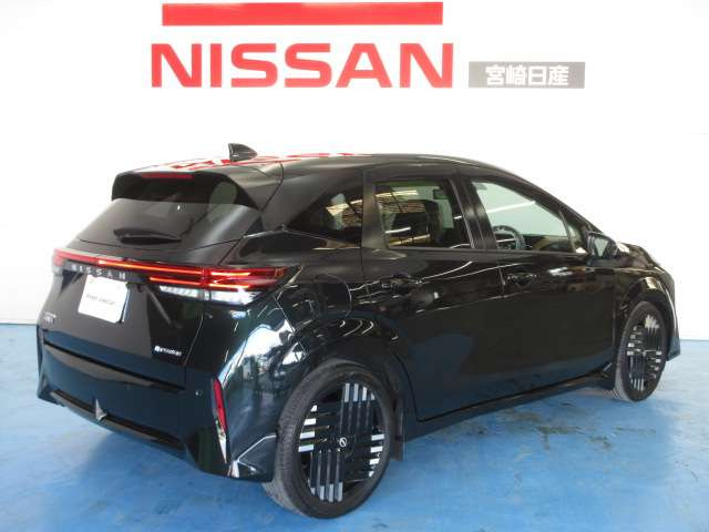 ノートオーラ1.2 G レザーエディション