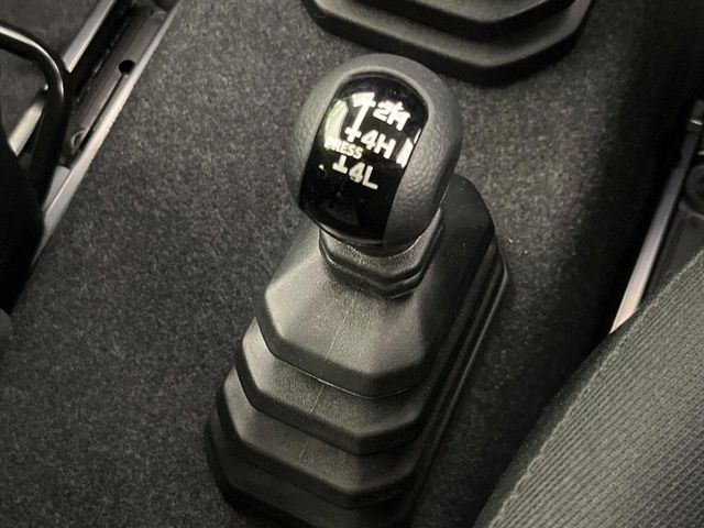 ジムニーシエラ1.5 JC 4WD