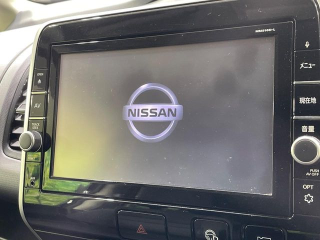 �y����9�^�i�r�z�l�C�̏����i�r�𑕔��B�I�[�f�B�I�@�\���[�����Ă���ABluetooth�ڑ�����΂������̃X�}�z��MP3�v���C���[�̉��y���Đ��\!�����̉^�]������Ɋy�����Ȃ�܂�!!