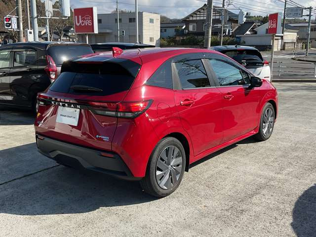 ノート1.2 X FOUR 4WD