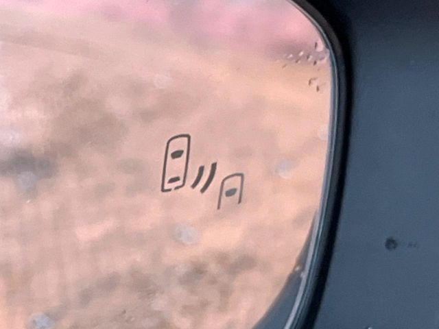 �y�u���C���h�X�|�b�g���j�^�[�z���s���A�h�A�~���[�̎��p�ɂȂ�₷���ӏ��Ɍ㑱�Ԃ��ڋ߂���ƃT�C�h�~���[�̃����Y�Ɍx����\��!�h���C�o�[�ɒ��ӊ��N�����Ă���܂��B