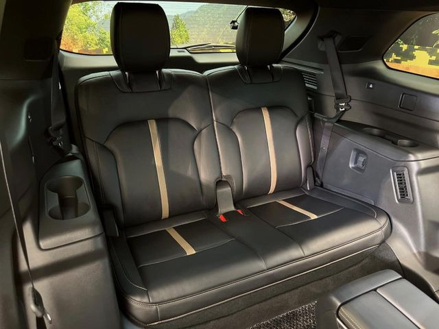 3��ڃV�[�g�͂�������ԗǍD����l�ł��������ƍ����Ē����܂��̂ŁA��l���ł̂��o���������N���N�ł��􂲉Ƒ��ŁA�C�̒m�ꂽ���ԂŁA�h���C�u�ɍs���̂��y���݂ł��ˁ�