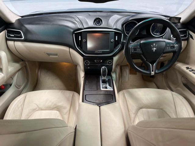 �A���ԃO���[�v���݌ɐ���2,000��!�S���̌n��X���烁�[�J�[�E�Ԏ��킸���Љ�o����̂ŁA���Ȃ��Ƀs�b�^���̂��Ԃ�������͂��ł���܂��͂��₢���킹��������