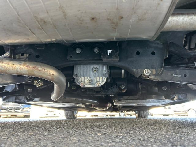 ����肪���ꂢ�Ȃ����ɁA�h�K���H�̎{�H���I�X�X���B�~��n��͂������A���ݕ��ɂ��Z���̕���A��Ń}�����E�E�B���^�[�X�|�[�c���������ɂ��D�]���������Ă���܂��B