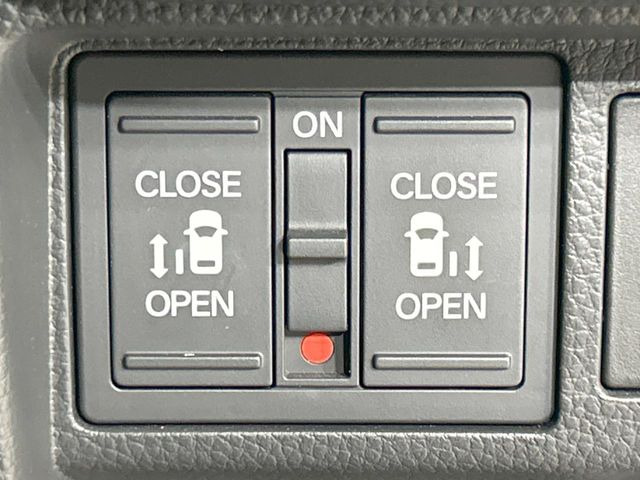 �y�����p���[�X���C�h�h�A�z�X�}�[�g�L�[��^�]�Ȃ̃X�C�b�`�Ō�ȗ����X���C�h�h�A�̊J���\���d��������͂����ăh�A���J����K�v�������A�����Ȃ��q�l�ł��ȒP�ɊJ���߂ł����K�ł���