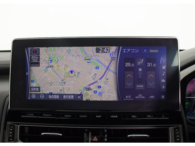 メーカー純正の大画面SDナビが装備されています!操作も簡単!見やすい!純正だからこその使いやすさ!