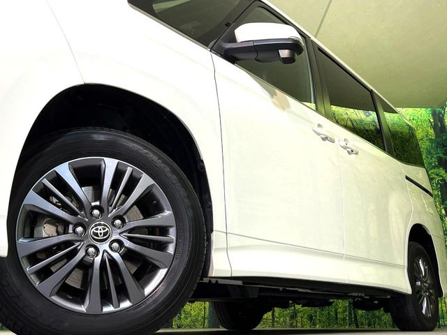 �y����16�C���`�A���~�z�C�[���z�O�ςɃ}�b�`���������A���~�z�C�[���𑕒����Ă���܂��B�e��ЊO�A���~�z�C�[����A�X�^�b�h���X�^�C�����戵�����Ă���܂��B���񂲑��k����������