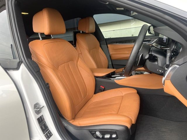 ���V�[�g�̎g�p��:�j��E�ւ�������Ȃ��A�����̒ʂ肫�ꂢ�ȏ�Ԃ��ێ����Ă���܂��B�܂��A�����N���[�j���O�E�R�[�e�B���O�����p�����������܂��B