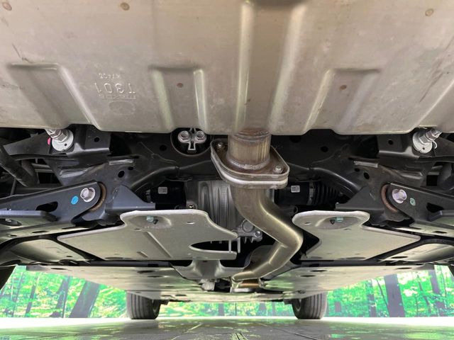 下回りがきれいなうちに、防錆加工の施工がオススメ。降雪地域はもちろん、沿岸部にお住いの方や、趣味でマリン・ウィンタースポーツをされる方にご好評いただいております。