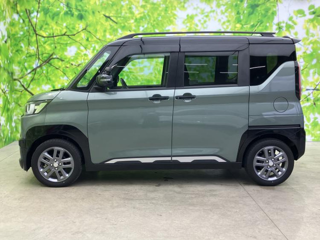 デリカミニT プレミアム 4WD