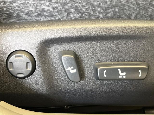 �y�p���[�V�[�g�z�X�C�b�`��ŊȒP�ɃV�[�g�̔��������\!�d��������͂�����܂���!���K�ȃV�[�g�|�W�V�����ɃZ�b�g���āA���K�ȃh���C�u�����y���݂��������B