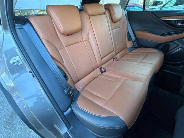 �L�X�Ƃ���2��ڃV�[�g�͋��Z���������A���S�n�����K!�F�B��Ƒ��Ƃ̂��o�����ɂ҂�����ł��B�x�r�[�V�[�g��`���C���h�V�[�g�g�p�������K�ɂ��߂�������������\���ȋ�Ԃ��m�ۂ��Ă��܂��B