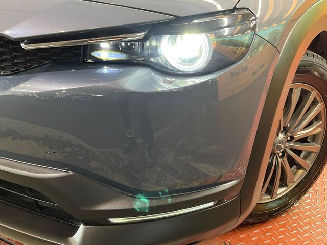 �yLED�w�b�h���C�g�z���V����ԑ��s�����ǍD�Ȏ��E���m�ۂ����S���ĉ^�]�ł��鍂�P�xLED�w�b�h���C�g�𑕔�!�_�����x�������A����d�͂��}�����Ă��܂��B