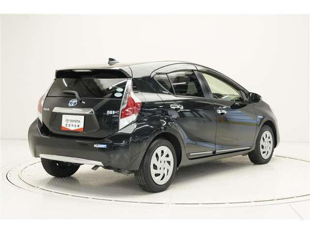 アクア1.5 S スタイルブラック