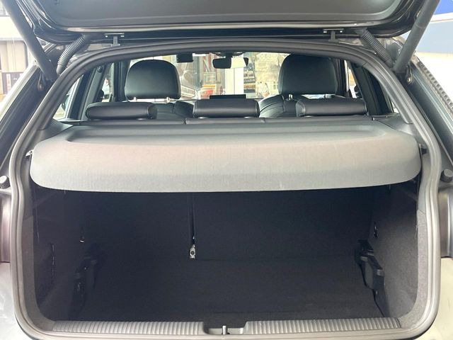 ���g�����N���[��:����L������e�X�y�[�X!���ꂾ���̍L��������΂��������⃌�W���[�Ȃǂɂ��œK�ł�!�g�p�������Ȃ����ꂢ�ȏ�Ԃ��ێ����Ă���܂��B