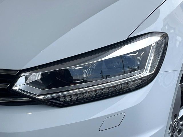 ��LED�w�b�h���C�g:������LED�w�b�h���C�g�ŁA���S�^�]���x����ǍD�Ȏ��E��!