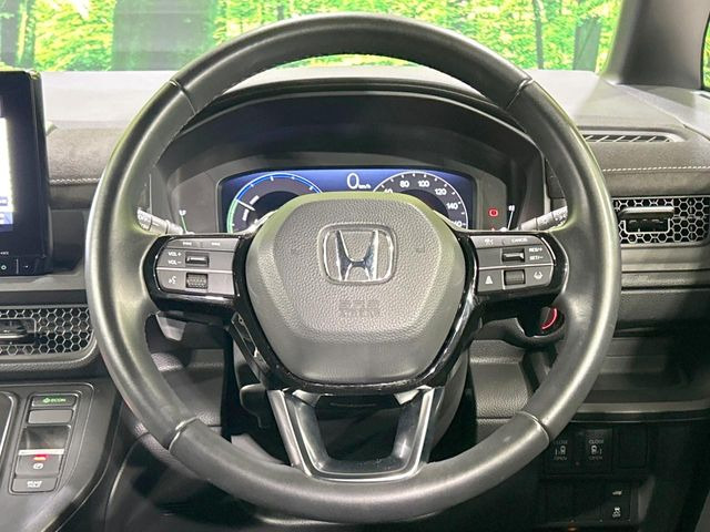 �y�����v�����X�e�A�����O�z�㎿�Ȋv���g�p���邱�ƂŁA��ɂ����������݂ƂĂ��^�]���₷���n���h���ł���