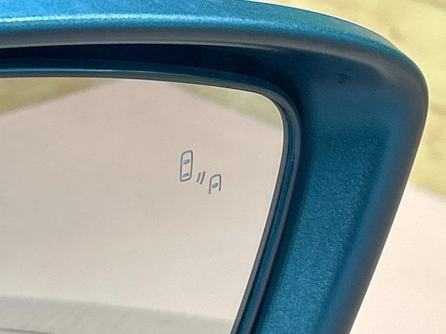 �y�u���C���h�X�|�b�g���[�j���O�z���s���A�h�A�~���[�̎��p�ɂȂ�₷���ӏ��Ɍ㑱�Ԃ��ڋ߂���ƃT�C�h�~���[�t�߂Ɍx����\���A�h���C�o�[�ɒ��ӊ��N�����Ă���܂��B