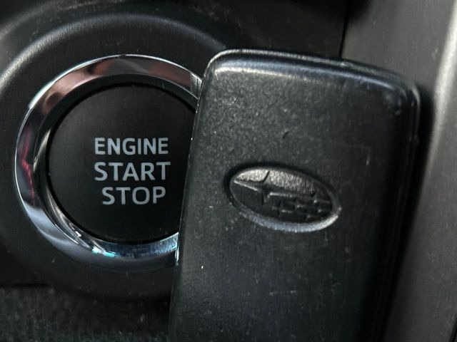 �y�A�N�Z�X�L�[&�v�b�V���X�^�[�g�z�J�o����|�P�b�g�ɓ��ꂽ�܂܂ł��h�A�̎{���E�������\�ȃX�}�[�g�L�[�𑕔��B�G���W���̃I���E�I�t�����J�M�����o���K�v�������A�{�^�����v�b�V�����邾����OK��