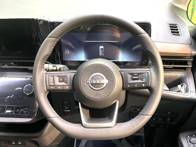 �y�����v�����X�e�A�����O�z�㎿�Ȋv���g�p���邱�ƂŁA��ɂ����������݂ƂĂ��^�]���₷���n���h���ł���