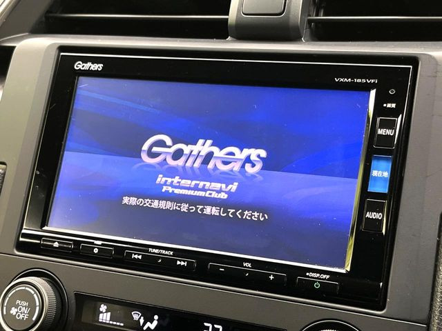 �y�����i�r�z�l�C�̏����i�r�𑕔����Ă���܂��B�i�r�̎g���₷���͂������A�I�[�f�B�I�@�\���[��!�L�����v�◷�s�͂������A�ʋ΂┃�����ȂǕ��i�̃h���C�u���y�����Ȃ�͂���