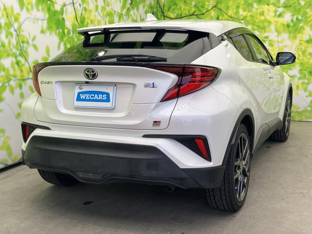 C-HRハイブリッド 1.8 S GR スポーツ