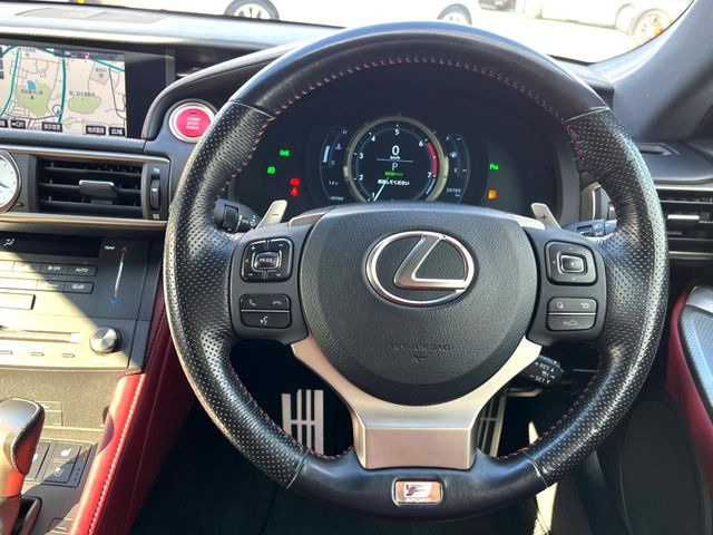 �y�����v�����X�e�A�����O�z�㎿�Ȋv���g�p���邱�ƂŁA��ɂ����������݂ƂĂ��^�]���₷���n���h���ł���