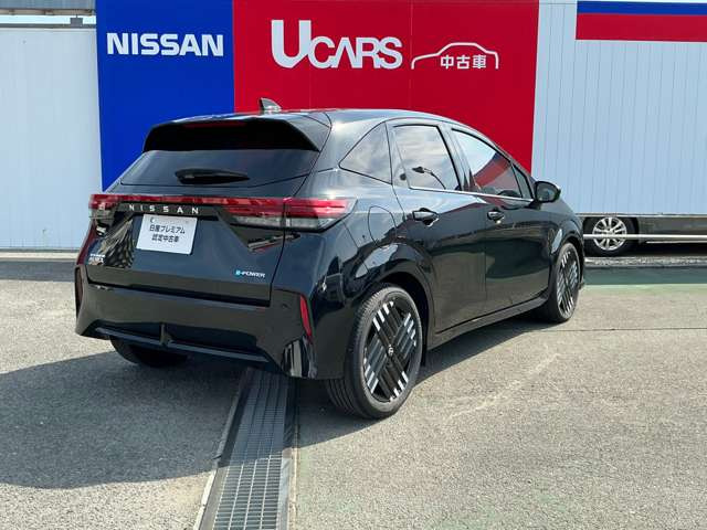 ノートオーラ1.2 G レザーエディション