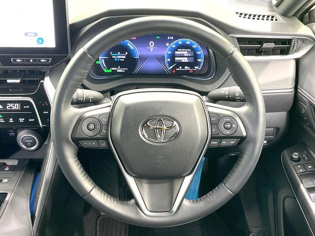 �y�����v�����X�e�A�����O�z�㎿�Ȋv���g�p���邱�ƂŁA��ɂ����������݂ƂĂ��^�]���₷���n���h���ł���