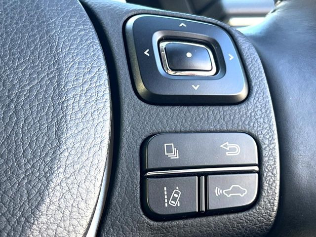 �y�v���N���b�V���Z�[�t�e�B�z�O���̎ԗ��������m���A�Փ˂������Ȏ��͌x��Œ��ӂ𑣂��A�u���[�L�𓥂ޗ͂��T�|�[�g�B�u���[�L�𓥂߂Ȃ������ꍇ�͏Փ˔�Q�y���u���[�L���쓮�A�Փˉ�����T�|�[�g���܂��B