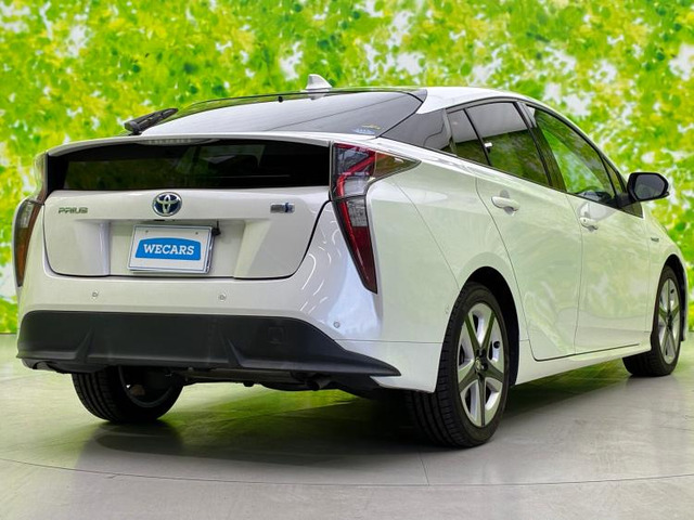 プリウス1.8 A プレミアム ツーリングセレクション