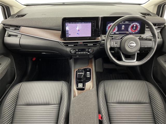 ノートオーラ1.2 G レザーエディション