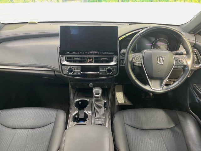 クラウンハイブリッド 2.5 RS