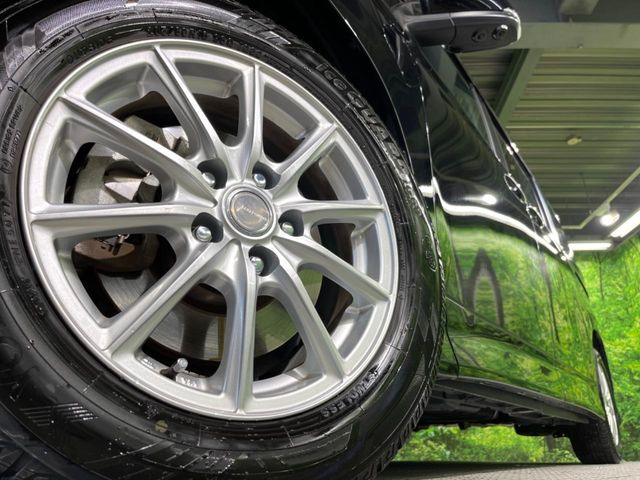 �y16�C���`�A���~�z�C�[���z�O�ςɃ}�b�`�����A���~�z�C�[���𑕒����Ă���܂��B�e��A���~�z�C�[����A�X�^�b�h���X�^�C�����戵�����Ă���܂��B���񂲑��k����������