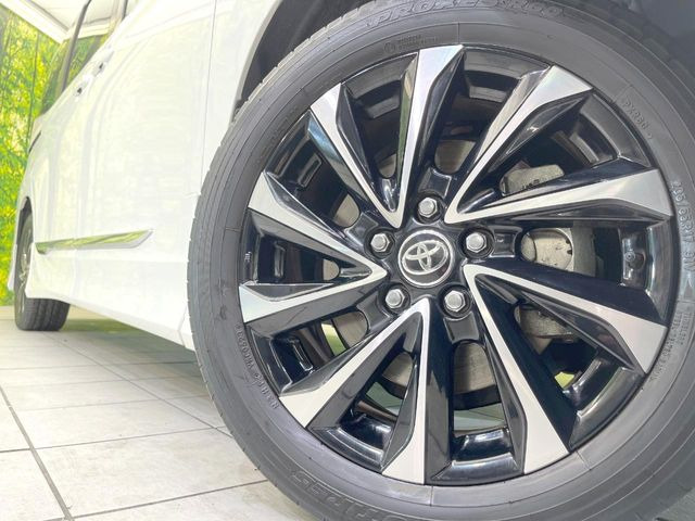 �y�O���[�h��p����17�C���`�A���~�z�C�[���z�f�U�C�����̍��������A���~�z�C�[���𑕒����Ă���܂��B�e��ЊO�A���~�z�C�[����A�X�^�b�h���X�^�C�����戵�����Ă���܂��B���񂲑��k����������