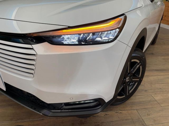 �yLED�w�b�h���C�g�z���V����ԑ��s�����ǍD�Ȏ��E���m�ۂ����S���ĉ^�]�ł��鍂�P�xLED�w�b�h���C�g�𑕔�!�_�����x�������A����d�͂��}�����Ă��܂��B