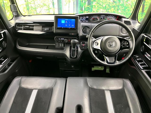 N-BOXカスタムL ターボ