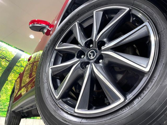 �y����19�C���`�A���~�z�C�[���z�O�ςɃ}�b�`���������A���~�z�C�[���𑕒����Ă���܂��B�e��ЊO�A���~�z�C�[����A�X�^�b�h���X�^�C�����戵�����Ă���܂��B���񂲑��k��������