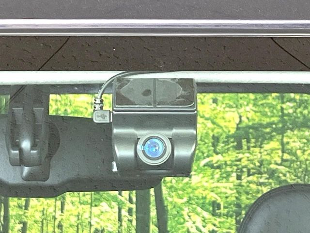 �y�h���C�u���R�[�_�[�z�h���C�u���R�[�_�[����!���s���͂������A������^�]�⎖�̂ɑ��������ہA�f���ŋL�^���A����̃��X�N�ɔ����܂��B���L�^�pSD�J�[�h�͂��q�l�����g�ł��������������K�v������܂��B