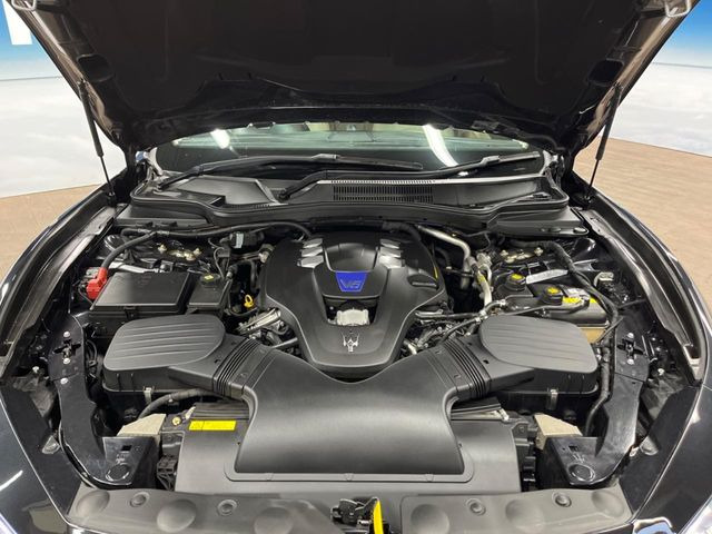 �����X�ł́A�e���[�J�[�̐�p�f�f�e�X�^�[�𓱓��B���Ǝ��i�����e�N�j�J���X�^�b�t���풓���Ă���܂��̂ŁA������̍ۂɂ����S���Ă����p���������܂��B