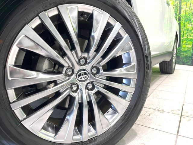 �y����19�C���`�A���~�z�C�[���z�O�ςɃ}�b�`���������A���~�z�C�[���𑕒����Ă���܂��B�e��ЊO�A���~�z�C�[����A�X�^�b�h���X�^�C�����戵�����Ă���܂��B���񂲑��k����������