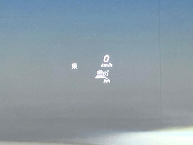 ���w�b�h�A�b�v�f�B�X�v���C:���݂̑��x�⑖�s�����f�W�^���\���ŉ^�]�ȑO���̃K���X�ɓ��e!�^�]���A���������炳���K�v�ȏ����m�F�ł���̂łƂ��Ă��֗��ň��S!