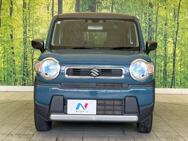 弊社では、全車『修復歴なし』のお車のみ取り扱っております。専任バイヤーによる厳選した仕入れの後、入庫後の車両チェックを行い、ネクステージが認定した高品質な中古車をご提供しております。