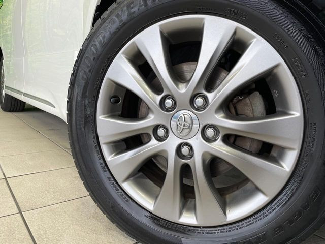 �y����16�C���`�A���~�z�C�[���z�O�ςɃ}�b�`���������A���~�z�C�[���𑕒����Ă���܂��B�e��ЊO�A���~�z�C�[����A�X�^�b�h���X�^�C�����戵�����Ă���܂��B���񂲑��k����������