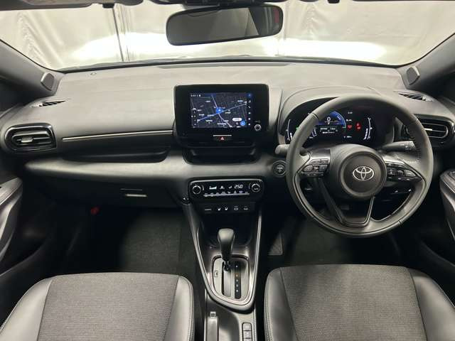 ヤリス1.5 ハイブリッド Z